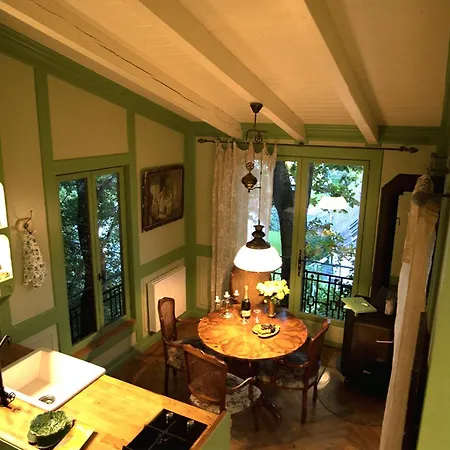 Baumhaus Auf Dem Kellerberg Dom wakacyjny Fischach